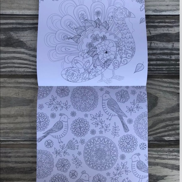 Brand New Nature:70 Designs To Help You De-Stress (Coloring for mindfuln… - Picture 3 of 3